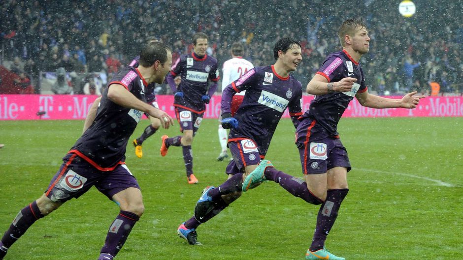 Austria Red Bull Salzburg R 27 S1213 002